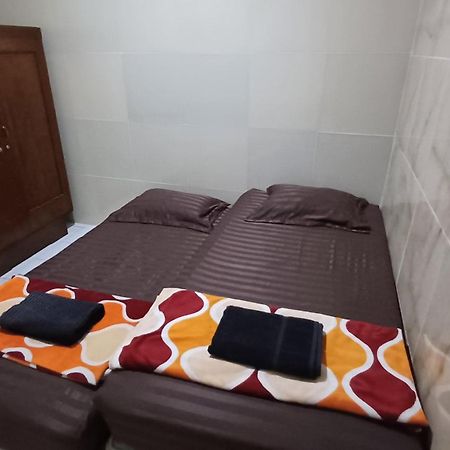 Kost Carmelia Syariah Baranangsiang Bogor Hotel Eksteriør billede