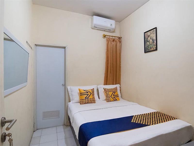 Kost Carmelia Syariah Baranangsiang Bogor Hotel Eksteriør billede