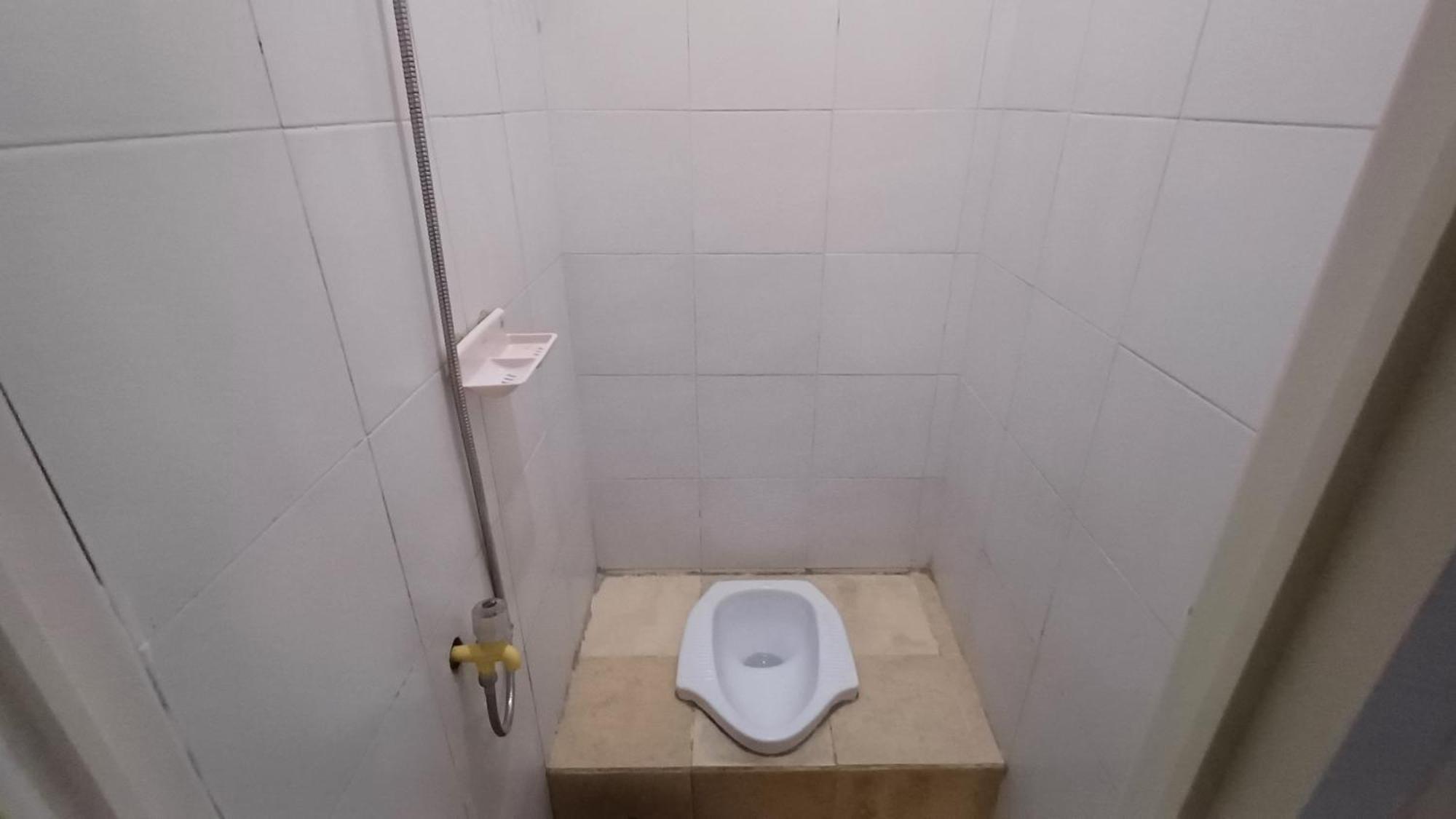 Kost Carmelia Syariah Baranangsiang Bogor Hotel Eksteriør billede
